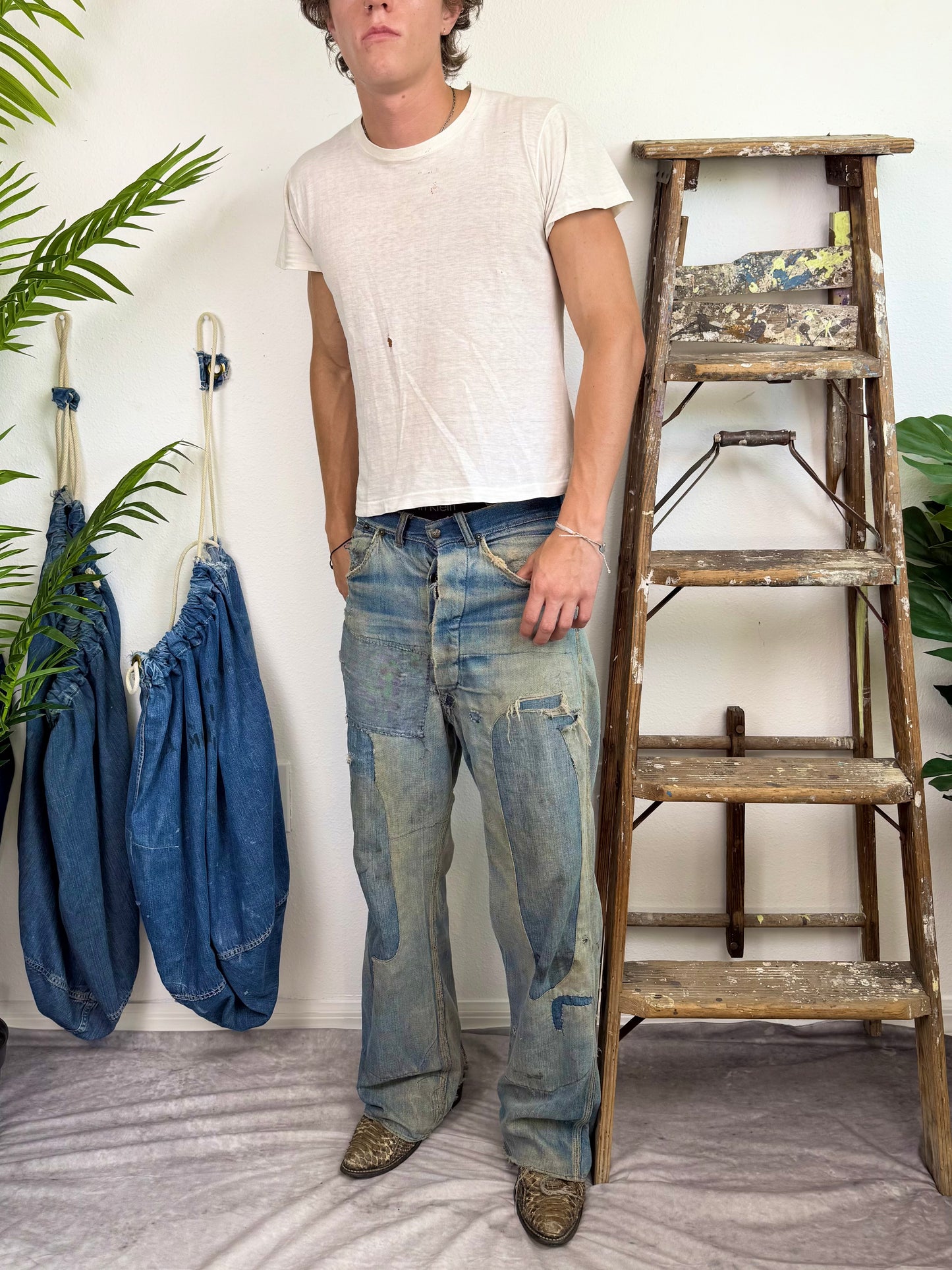 1950s Distressed ‘Essential’ Boxy White Tee (S/M)