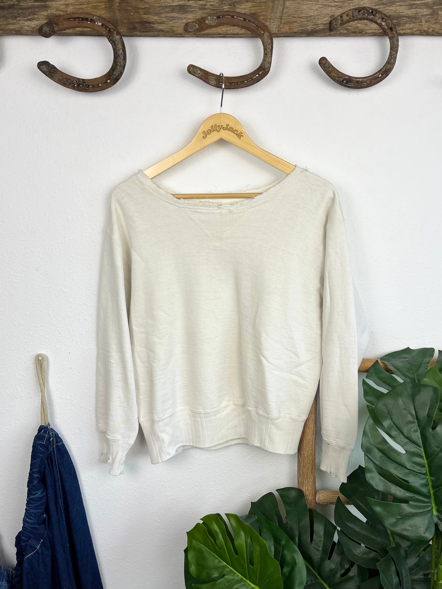 1940’s WW2 Ribbed Double V Sweatshirt Distressed (M/L)