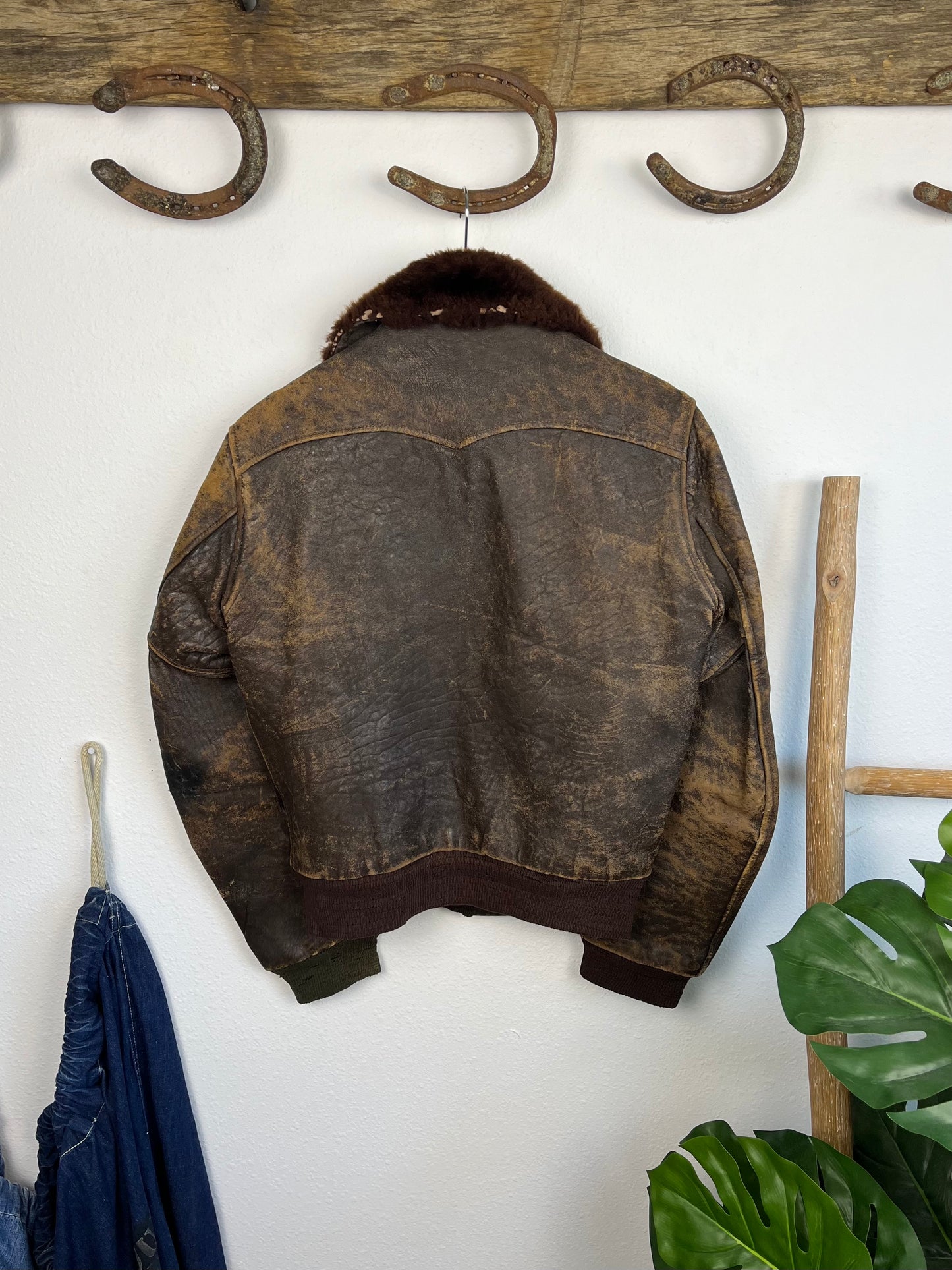 1930’s/1940’s Flight Leather Jacket (42)