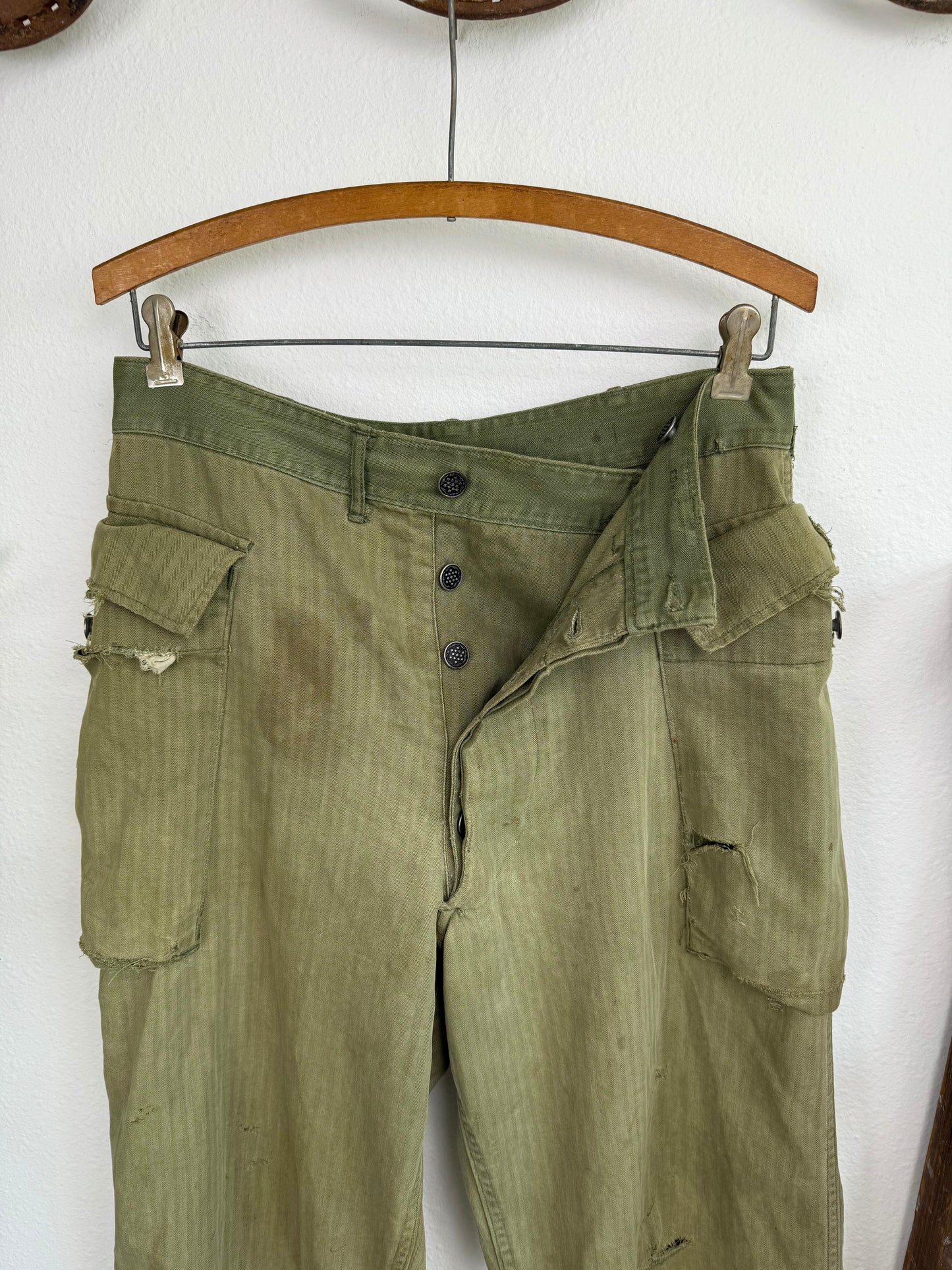 1940s WW2 13 Star Pinstripe Cargo Pants (31)