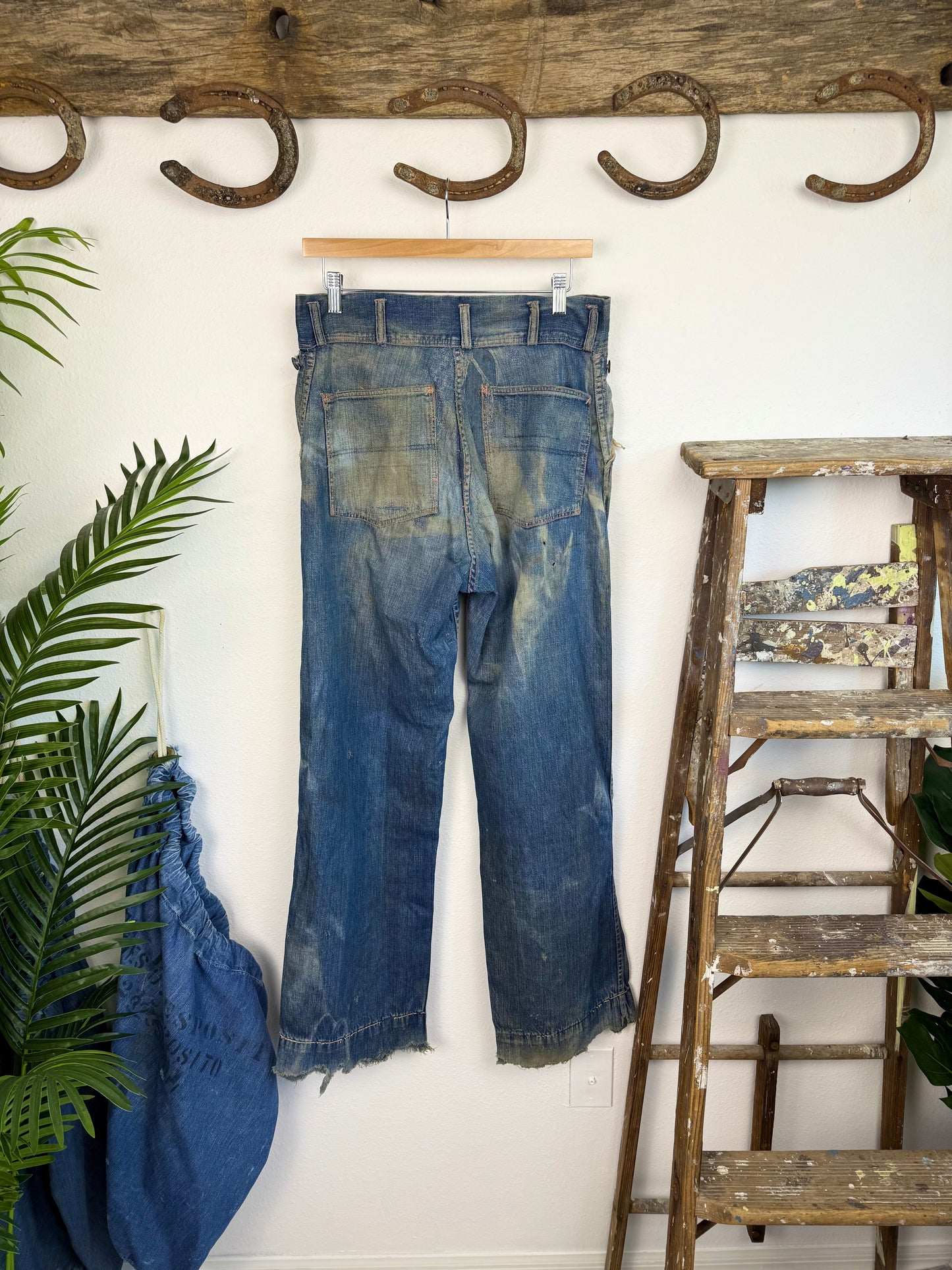 1950s N&W Sun Faded Mule Ear Denim Jeans (31)