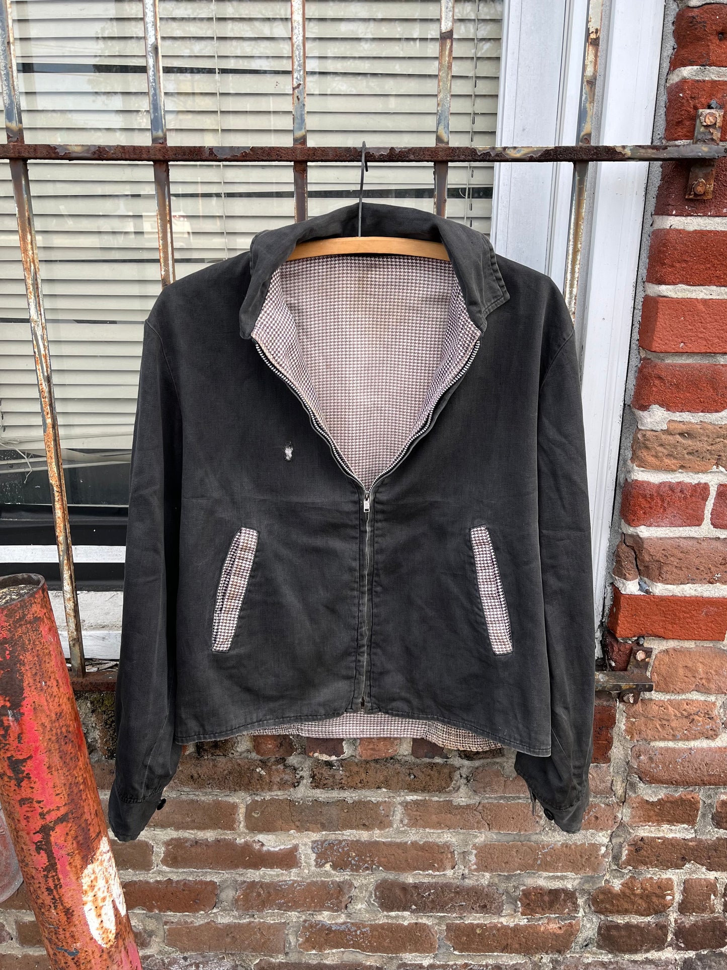 1950’s Black Reversible Plaid Zip Up Jacket (S/M)