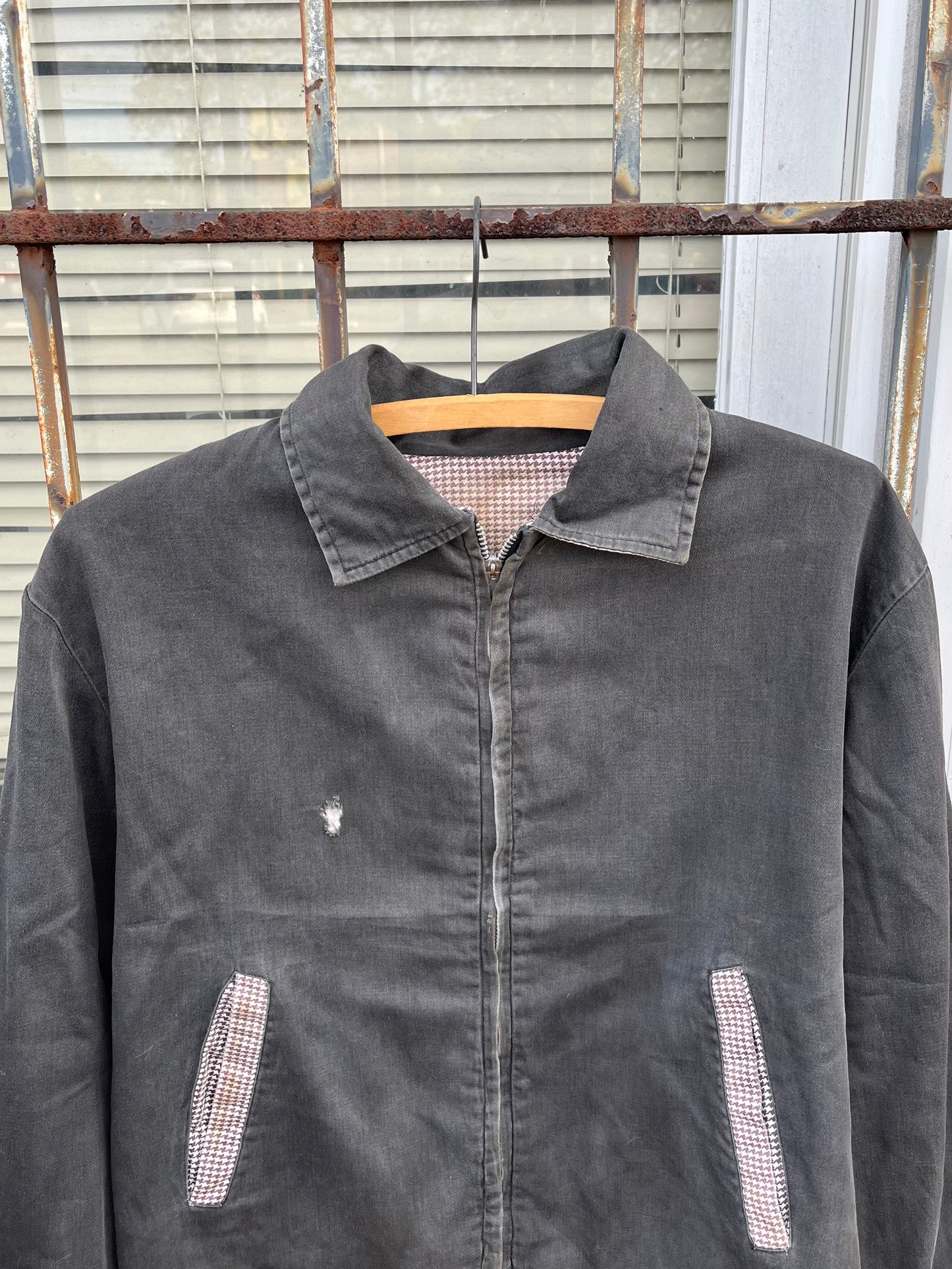 1950’s Black Reversible Plaid Zip Up Jacket (S/M)