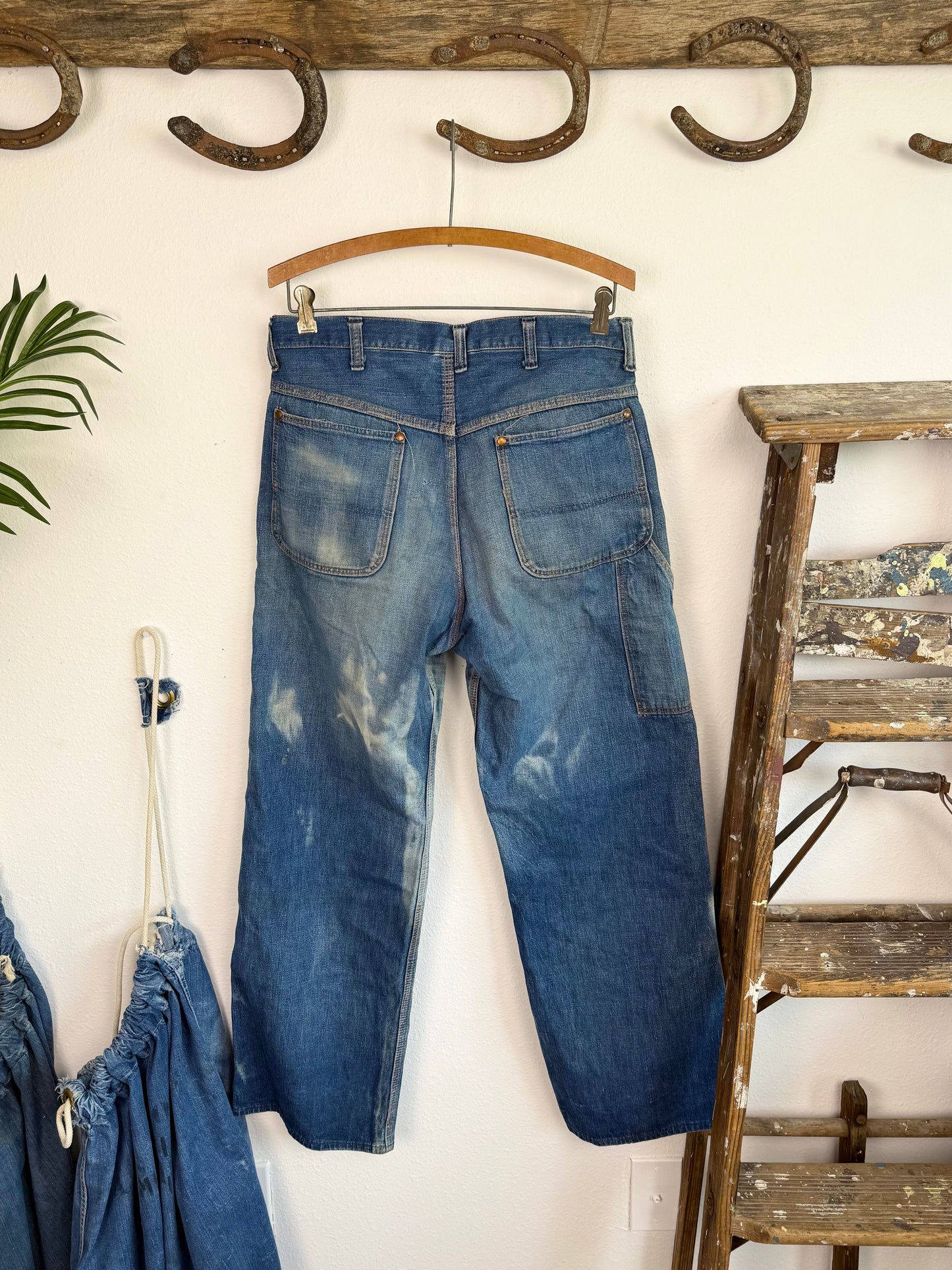 1940s Sanforized Donut Button Sun Faded Denim Jeans (32)