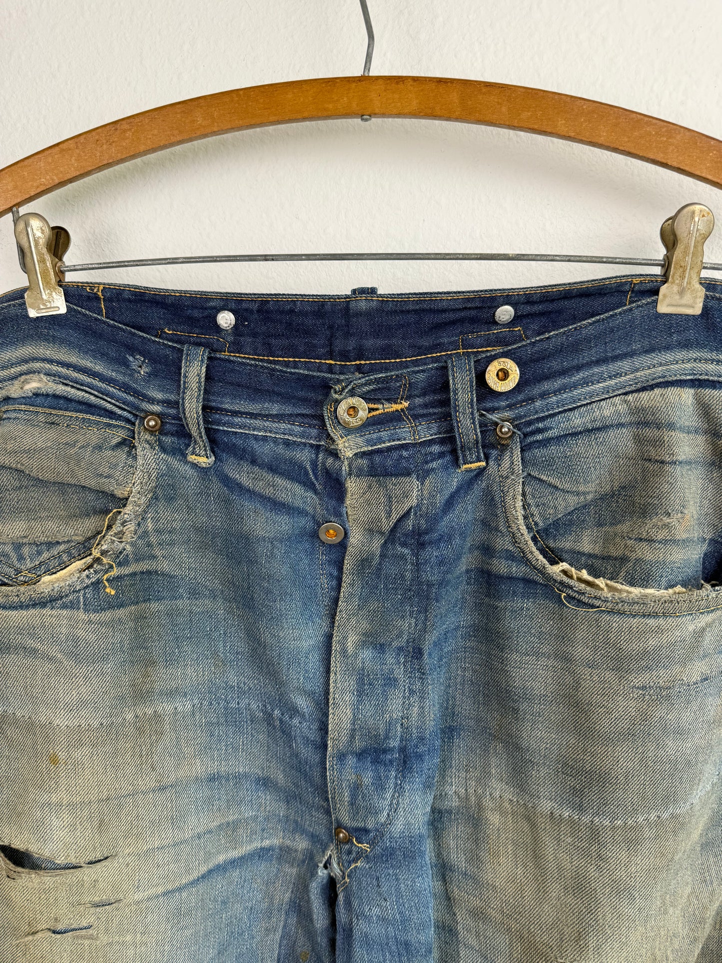 1934 Model Lee Cowboy Worn Buckle Back Jeans (35)