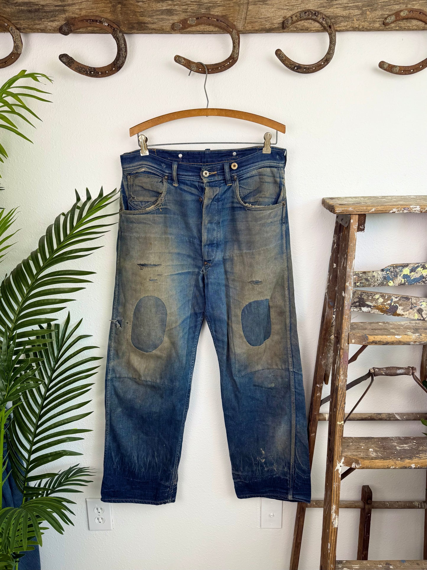 1934 Model Lee Cowboy Worn Buckle Back Jeans (35)