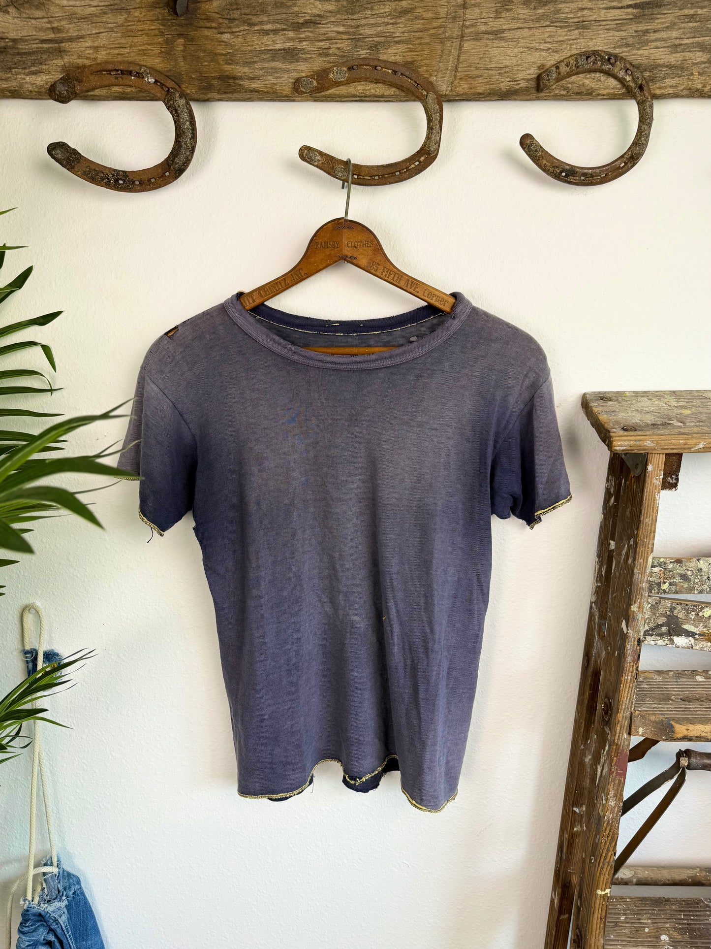 1960s Perfectly Sun Faded Navy Blank Tee (S/M)