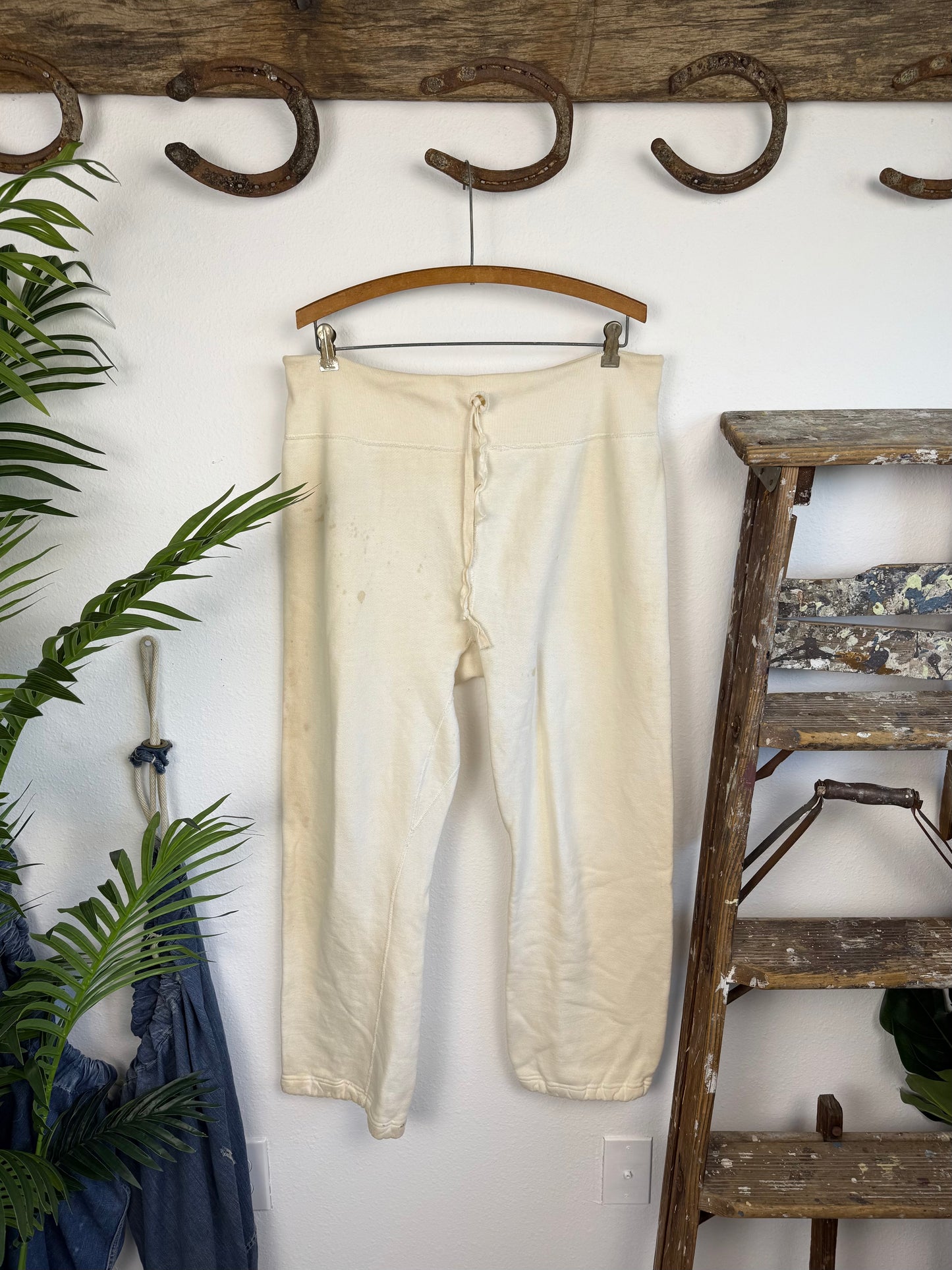 1950s Cream Baggy Sweatpants (M/L)