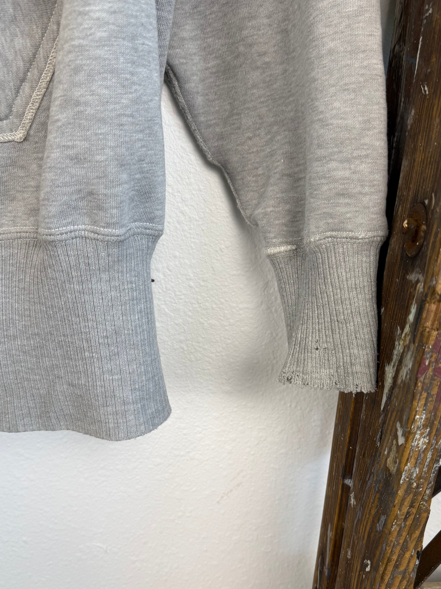 1930s/1940s Ribbed Double V Afterhood Hoodie (XL/XXL)