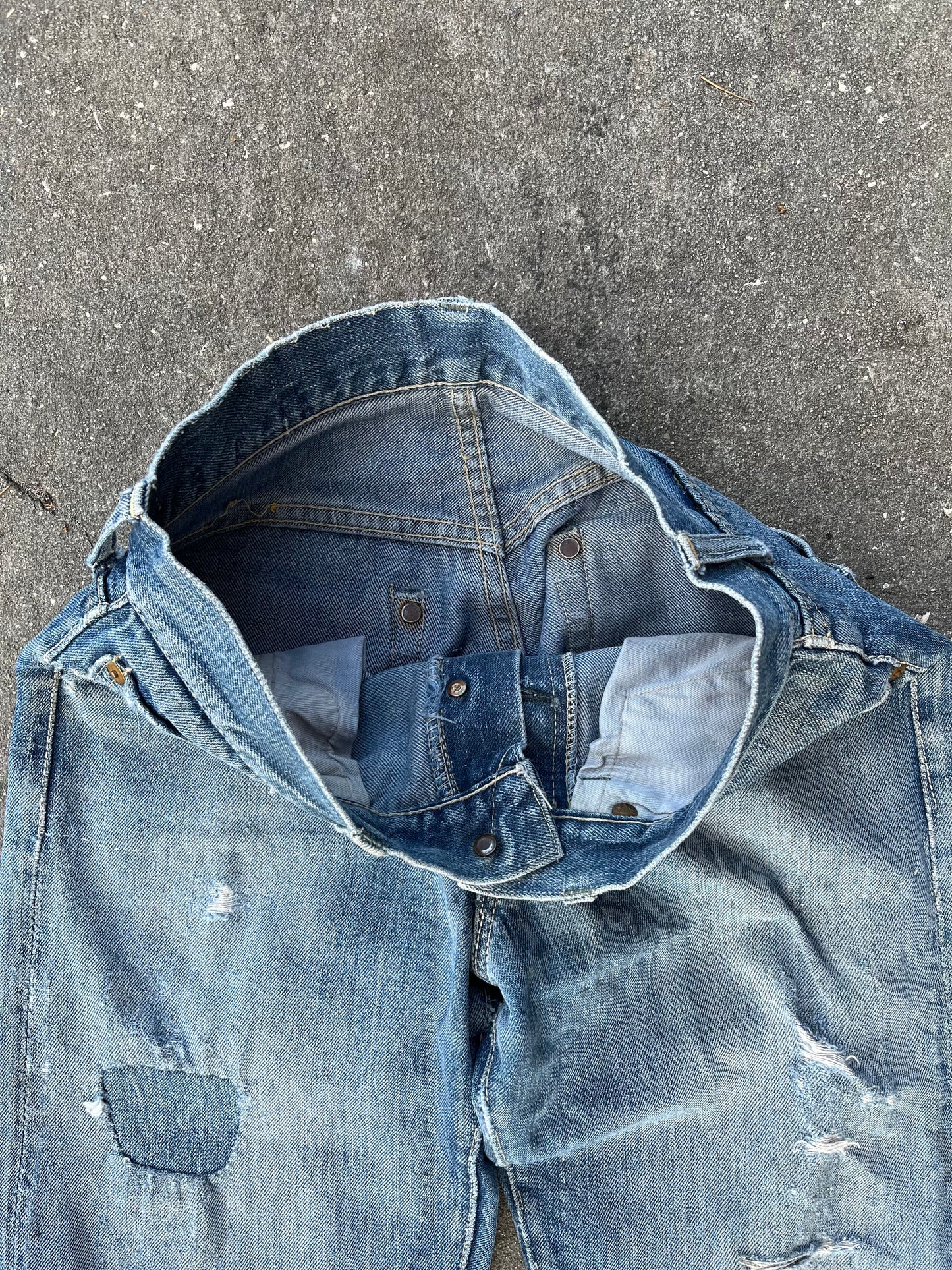 1940’s ‘47 Model Levi’s Jeans (29)
