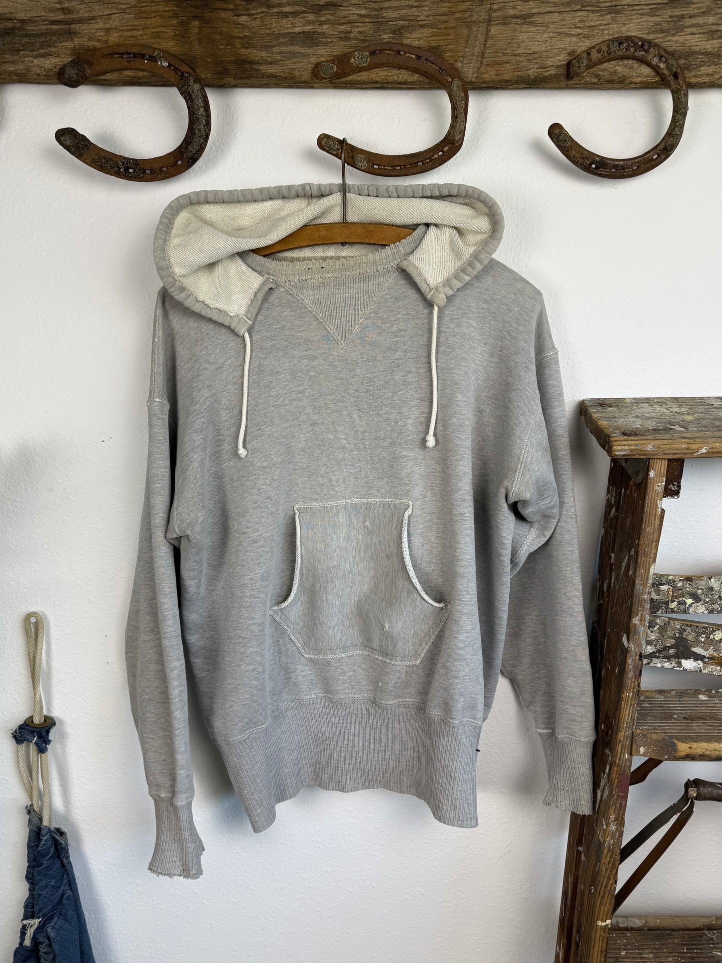 1930s/1940s Ribbed Double V Afterhood Hoodie (XL/XXL)