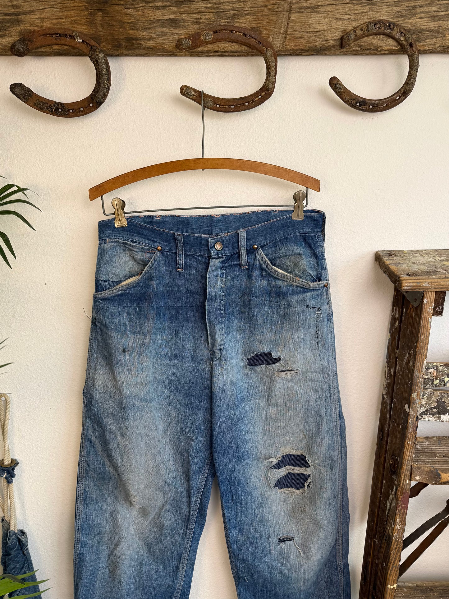1950s Faded & Repaired Carpenter Jeans (32)