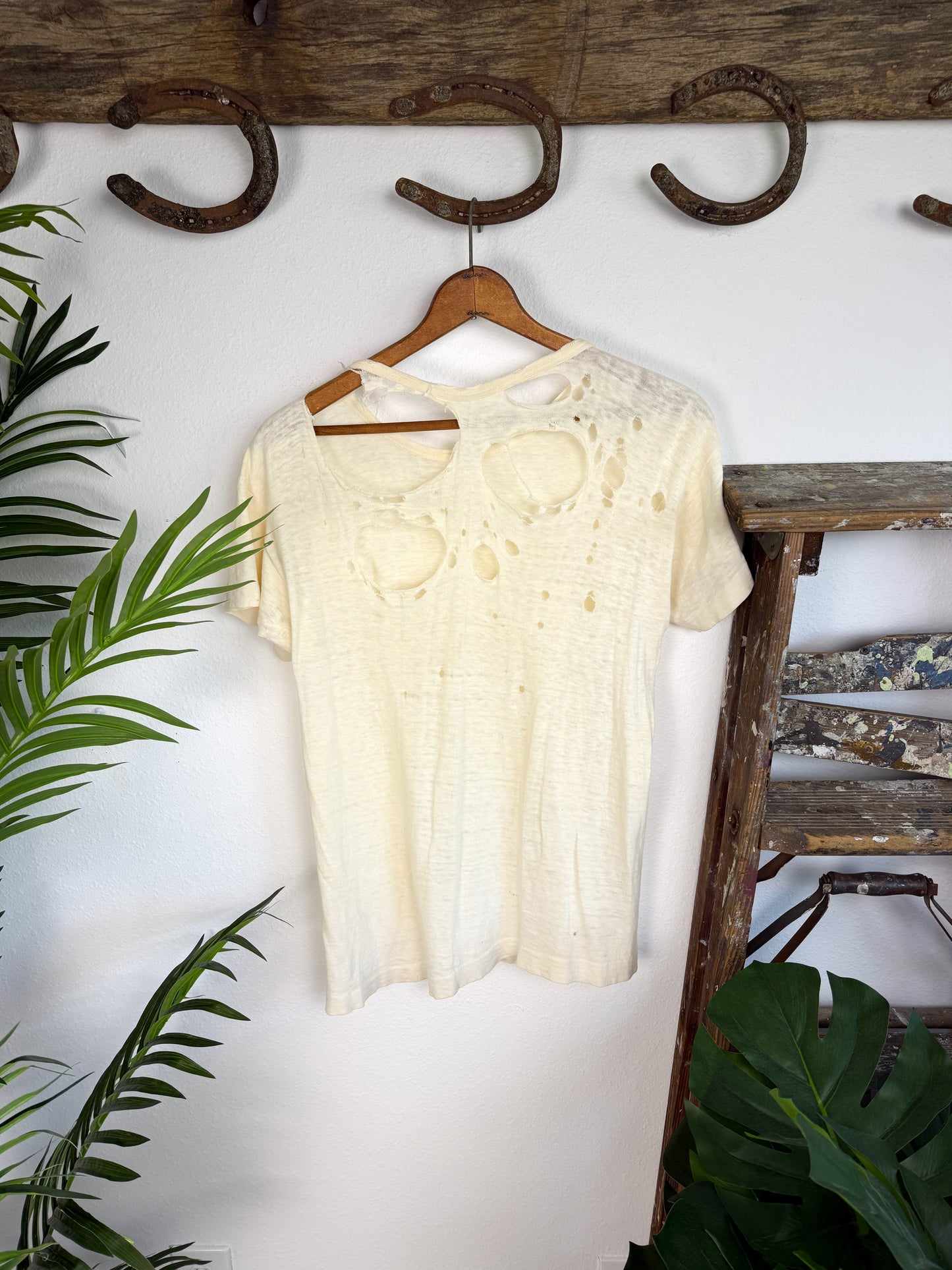 1940s Unbranded Stenciled Distressed White Tee (S/M)