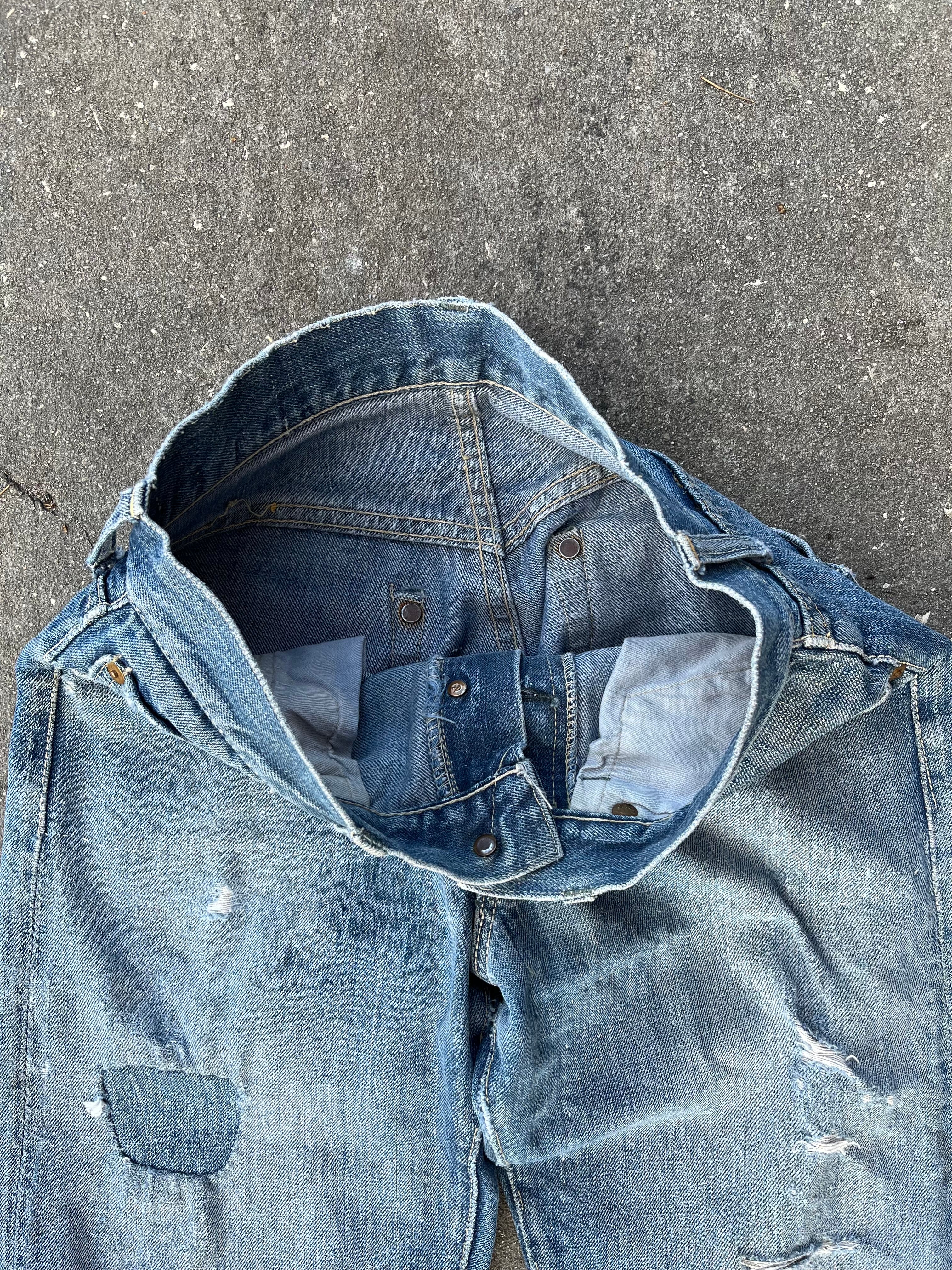1940’s ‘47 Model Levi’s Jeans (29)